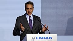 Κυριάκος Μητσοτάκης στην ΕΛΒΑΛ: «Πρώτη μας προτεραιότητα η αναγέννηση της βιομηχανίας»