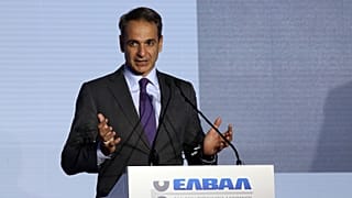 Κυριάκος Μητσοτάκης στην ΕΛΒΑΛ: «Πρώτη μας προτεραιότητα η αναγέννηση της βιομηχανίας»