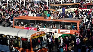 Folla in India