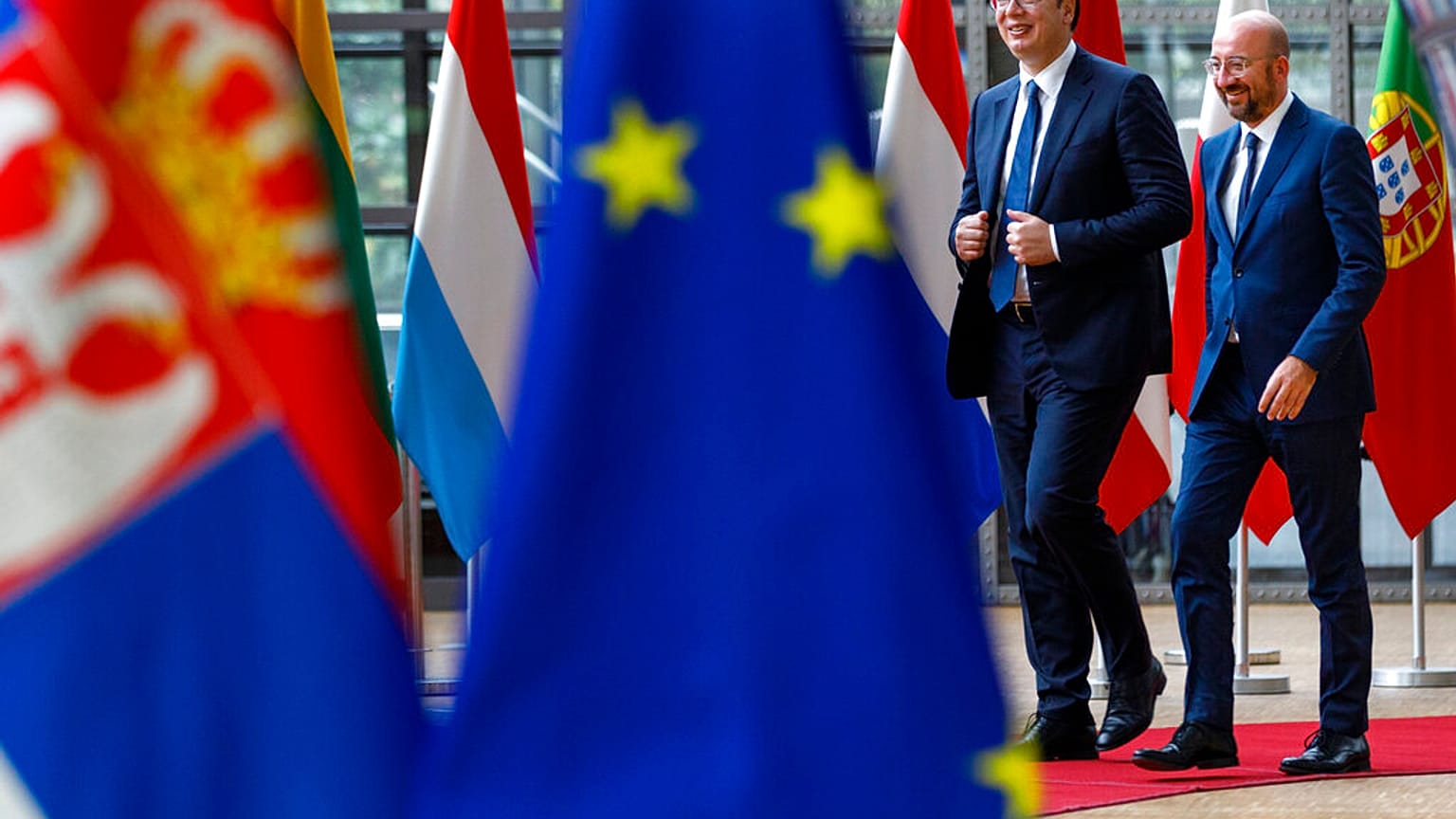Erstmals nach 20 Monaten - Serbien-Kosovo-Gespräche in Brüssel