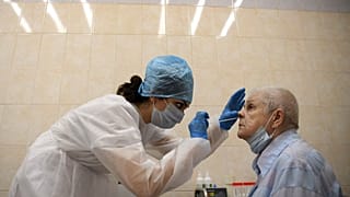 Steigende Fallzahlen: Europäische Länder verschärfen Corona-Kurs