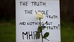 Πλακάτ για την πτήση MH17