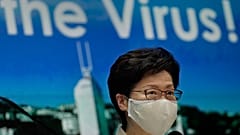 Χονγκ Κονγκ: Εκατοντάδες κρούσματα COVID-19 και νέα μέτρα