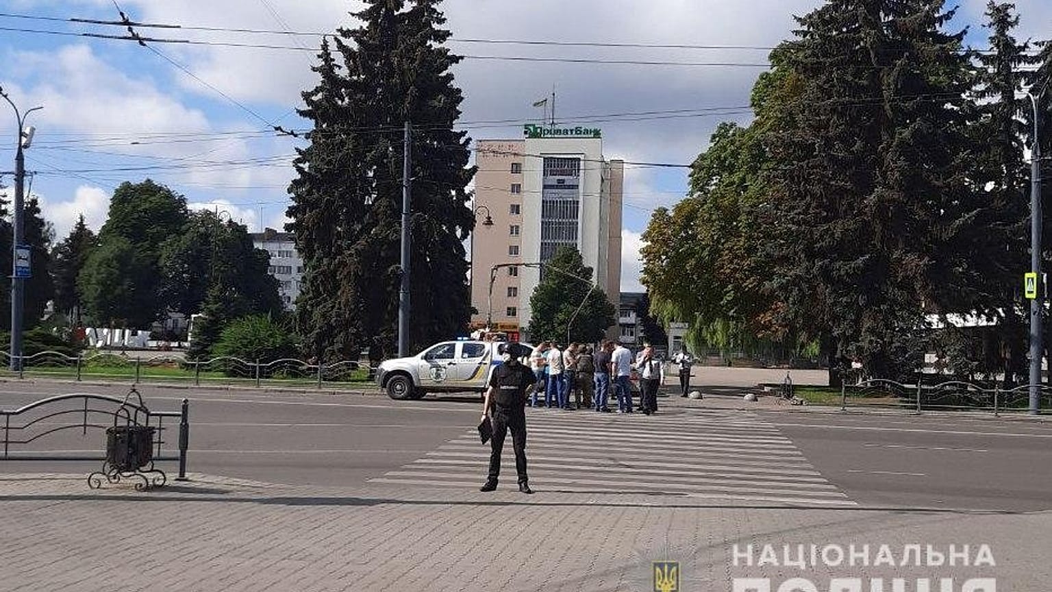 Фотография с места события, предоставленная Национальной полицией Украины.