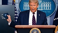 Trump und die Maske