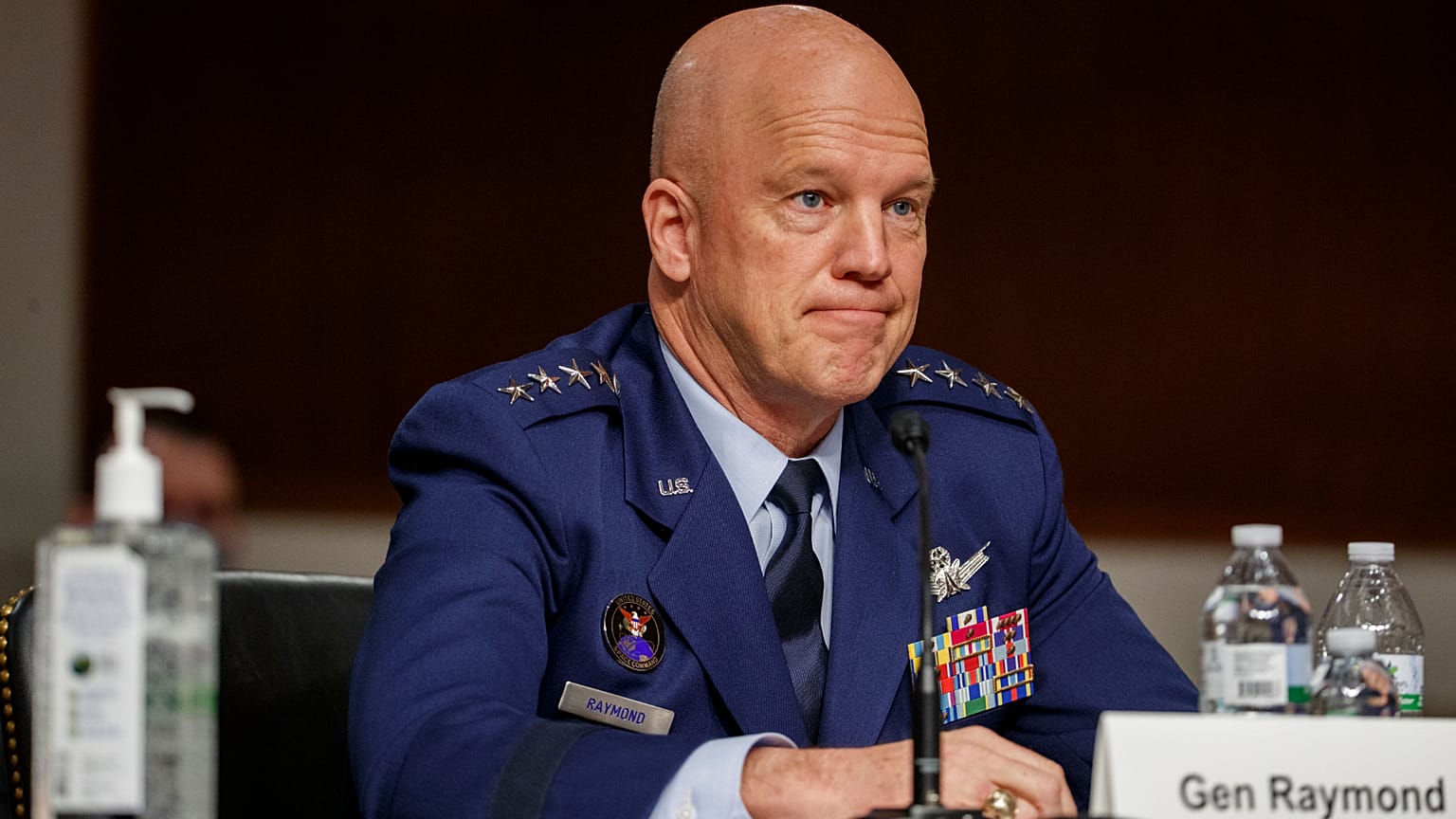  ABD Uzay Kuvvetleri Komutanı General John Raymond