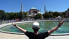 Nicht unumstritten: Die Wiedereröffnung der Hagia Sofia als Moschee