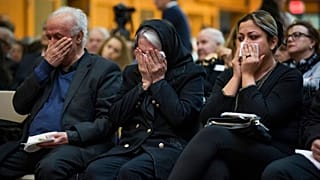 خانواده‌های عزادار سرنشینان هواپیمای سرنگون شده اوکراین