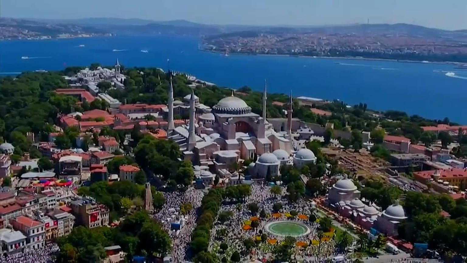  L'ex basilica di Santa Sofia tornata ad essere moschea