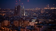 Vista aérea de la Sagrada Familia situada en Barcelona.