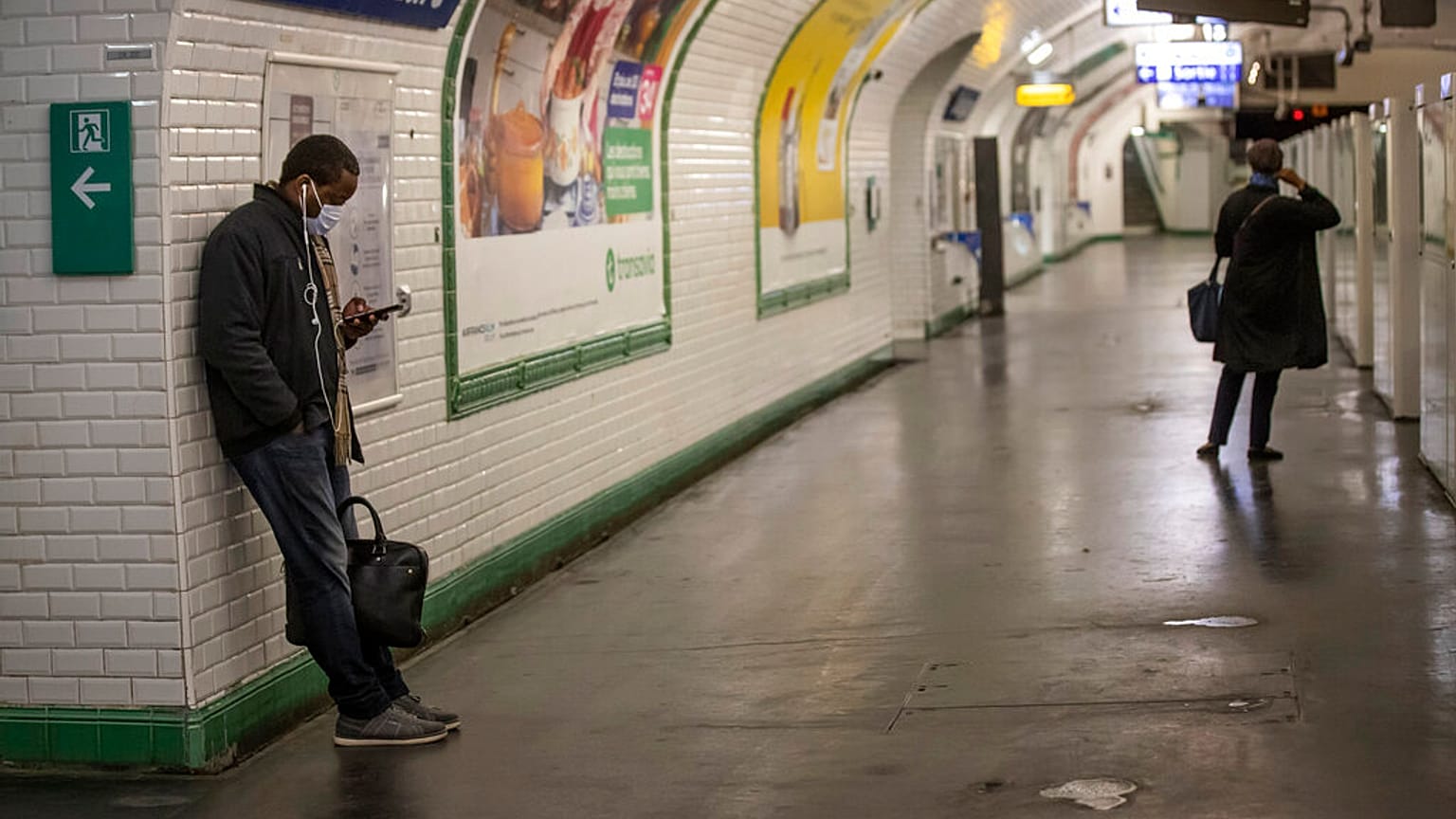  Paris'te toplu taşıma araçları eylül ayından itibaren 18 yaş altına ücretsiz olacak