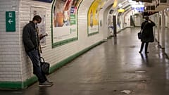  Paris'te toplu taşıma araçları eylül ayından itibaren 18 yaş altına ücretsiz olacak