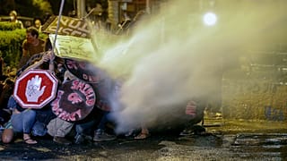 Противостояние полиции и протестующих у резиденции премьер-министра Израиля в Иерусалиме