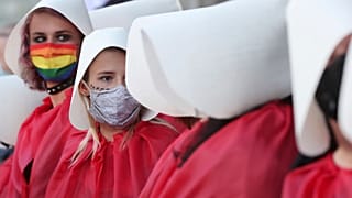 Isztambuli Egyezmény: nő a nyomás Varsón