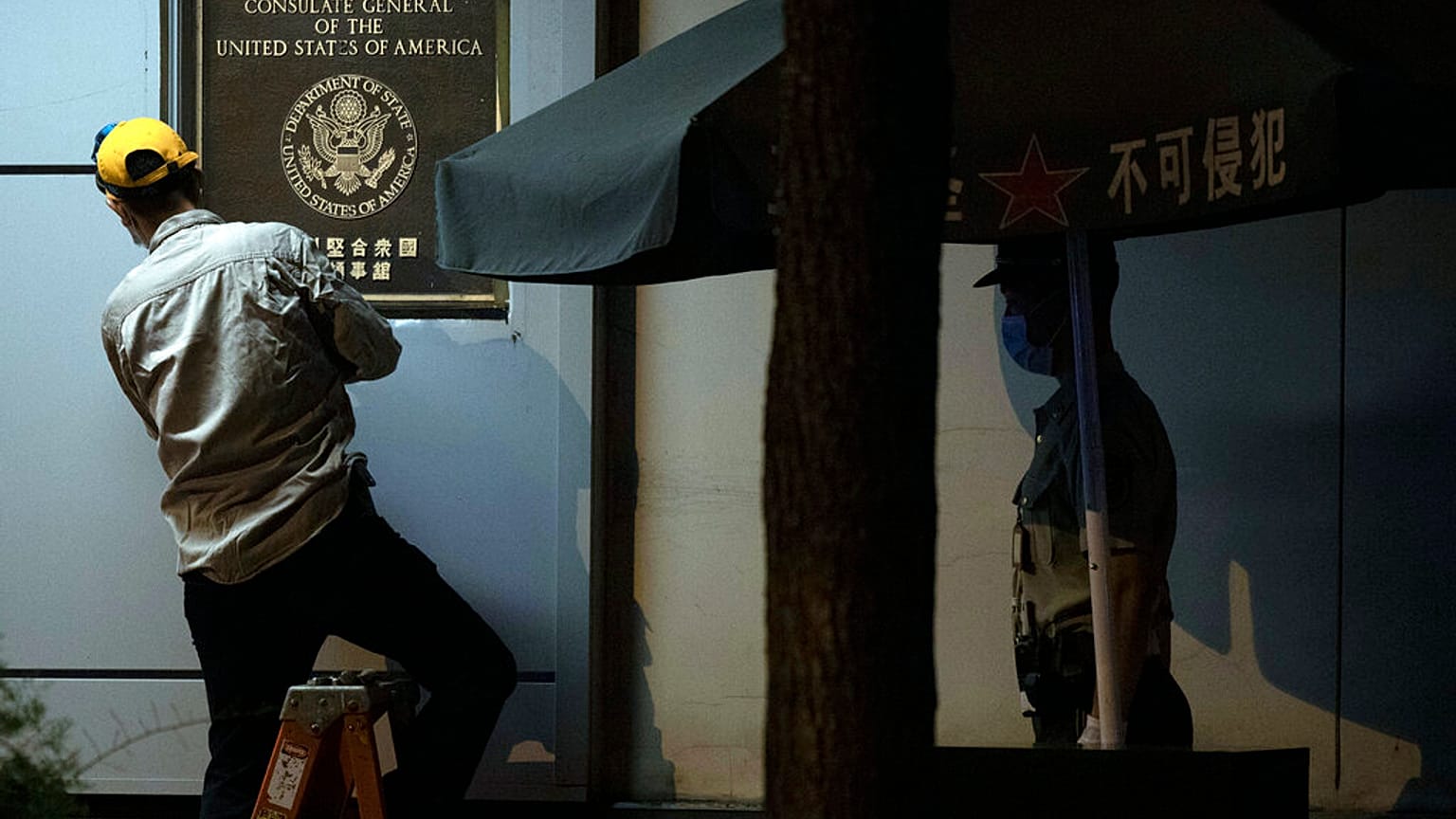 Bezárt az amerikai konzulátus Csengtuban