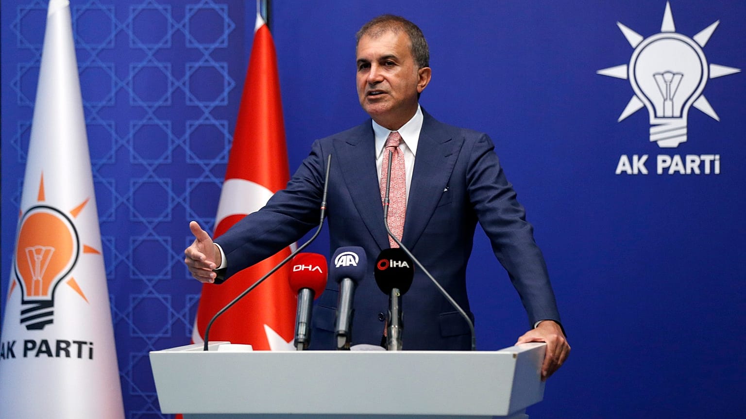AK Parti Sözcüsü Ömer Çelik