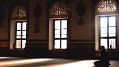 Türkiye'de ahlaki değerlerle yaratıcı arasında bağ kuranların oranı düşüşte