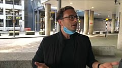 Un touriste britannique de retour d'Espagne à Heatrow 