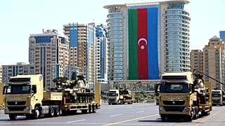 Azebaycan Ordusu geçit töreni