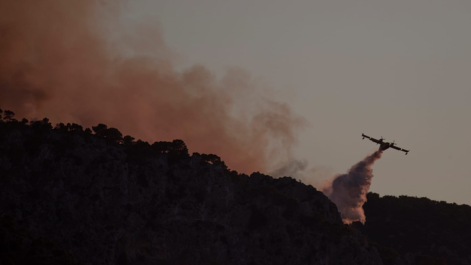 Greece fires