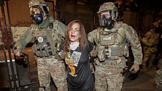 Dramatische Szenen der Proteste in Portland: Doch Bundespolizei bleibt
