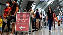 Warten auf den Test in Frankfurt
