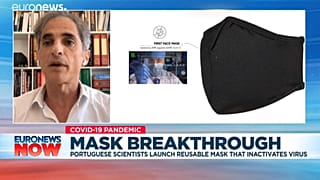 Il virologo portoghese Pedro Simas parla della mascherina in diretta su Euronews Now