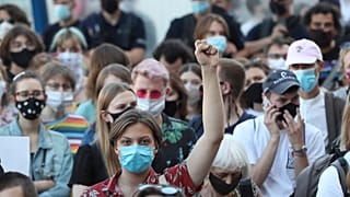 İstanbul Sözleşmesi'nden ayrılacağını duyuran Polonya hükümetine karşı gösteriler sürüyor
