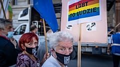 Πολωνία:«Στοπ» στην ευρωπαϊκή χρηματοδότηση σε «αντι-ΛΟΑΤΚΙ» δήμους