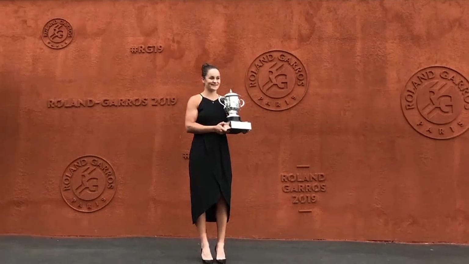 Ashleigh Barty não vai participar no Open dos EUA por causa da pandemia