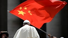 Vatikan'dan Hong Kong'da Çin önlemi: Gizli arşivler ilk protestoların ardından merkeze taşındı