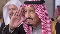 العاهل السعودي يغادر المستشفى بعد خضوعه لعملية لاستئصال المرارة
