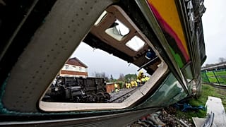 Portugal train crash