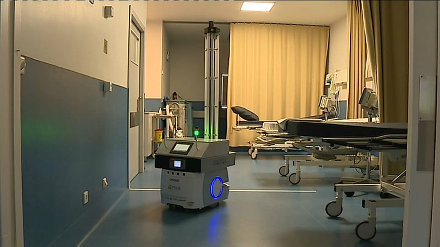Robô de desinfeção já entrou ao serviço no hospital de Valongo