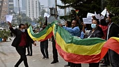 Ethiopians celebrate the progress made on the Nile dam