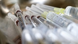 لقاح مضاد لفيروس كورونا