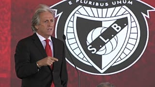 Jorge Jesus durante a apresentação no Seixal
