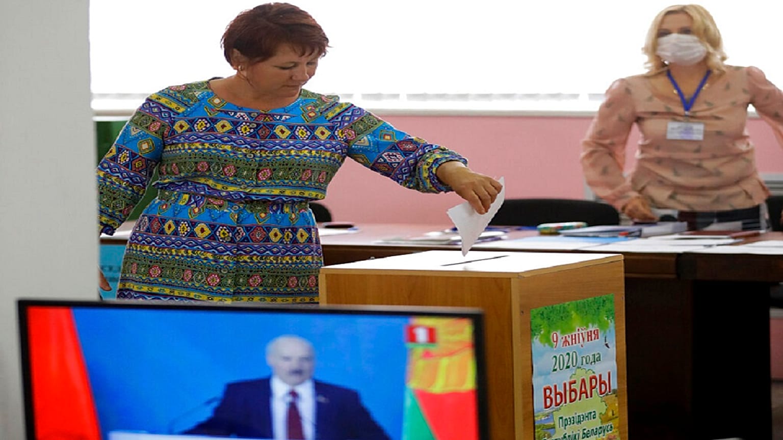 Começou o voto antecipado na Bielorrússia