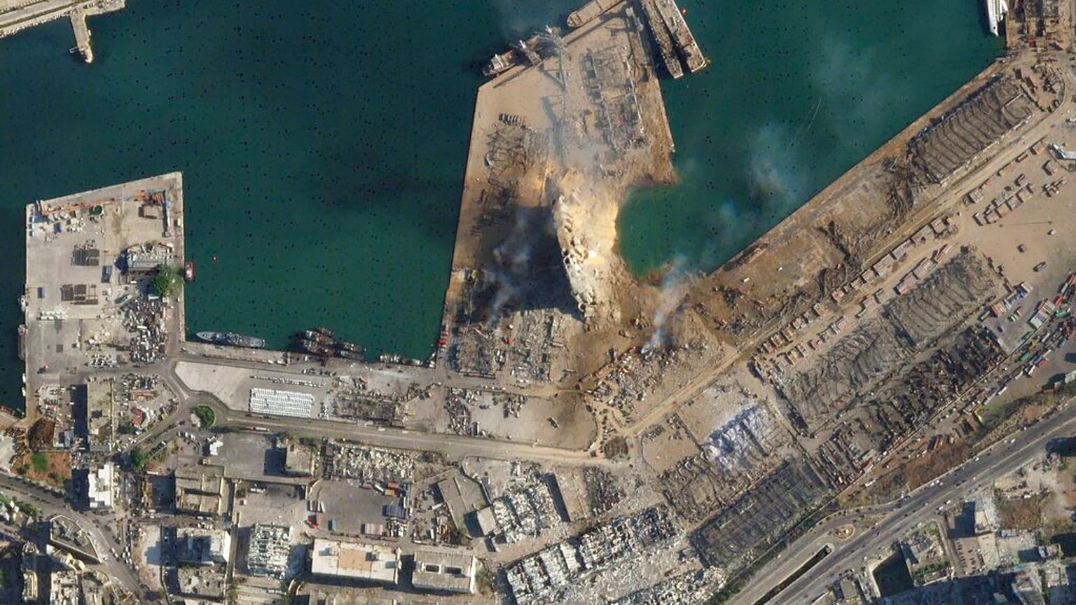 Der zerstörte Hafen von Beirut