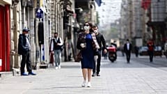 Türkiye'de kadınlar erkeklere nazaran 4 kat ev işi yapıyor.