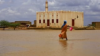 تصاویری از رنج سودانی‌های بی‌خانمانِ سیل‌زده 