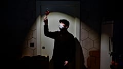 Weinprobe mit Maske