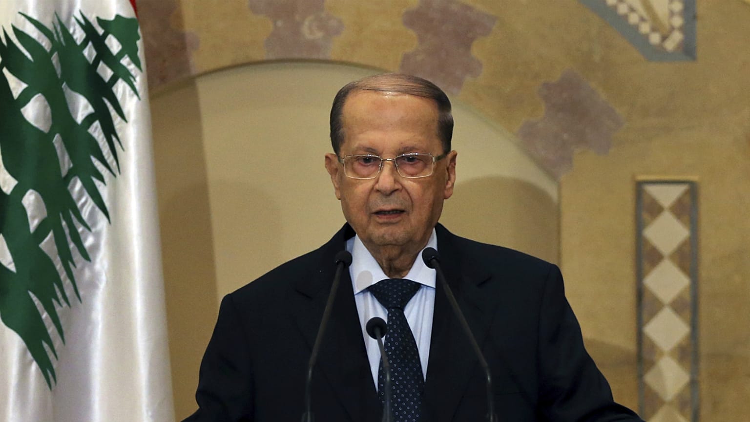 Explosión en Beirut: Aoun no descarta una 'intervención extranjera' 
