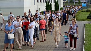 Воскресная очередь на избирательный участок