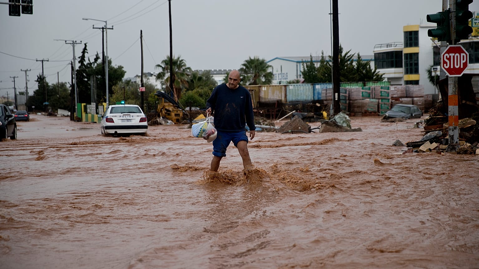 Tödliche Unwetter im Feriengebiet Euböa in Griechenland
