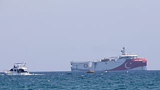 Die "Oruc Reis" Ende Juli vor Antalya.
