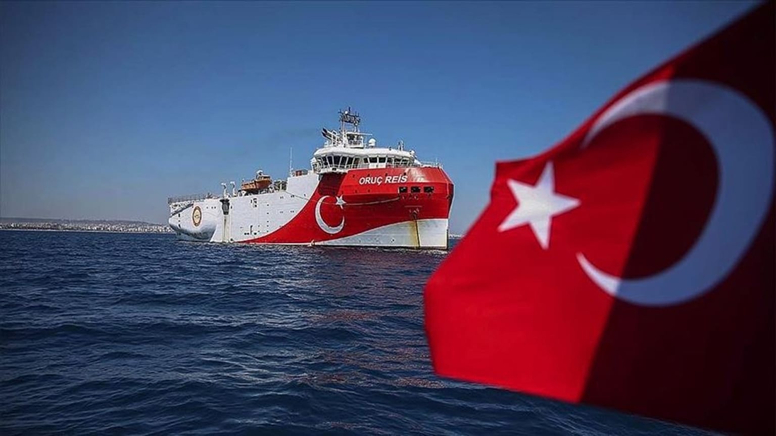 Oruç Reis sismik araştırma gemisi