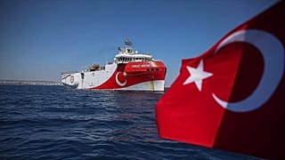 Oruç Reis sismik araştırma gemisi