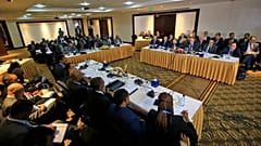 وزراء الري في مصر وإثيوبيا والسودان يشاركون في اجتماع لاستئناف المفاوضات بشأن سد النهضة الإثيوبي الكبير، في العاصمة السودانية الخرطوم، 21 ديسمبر 2019.