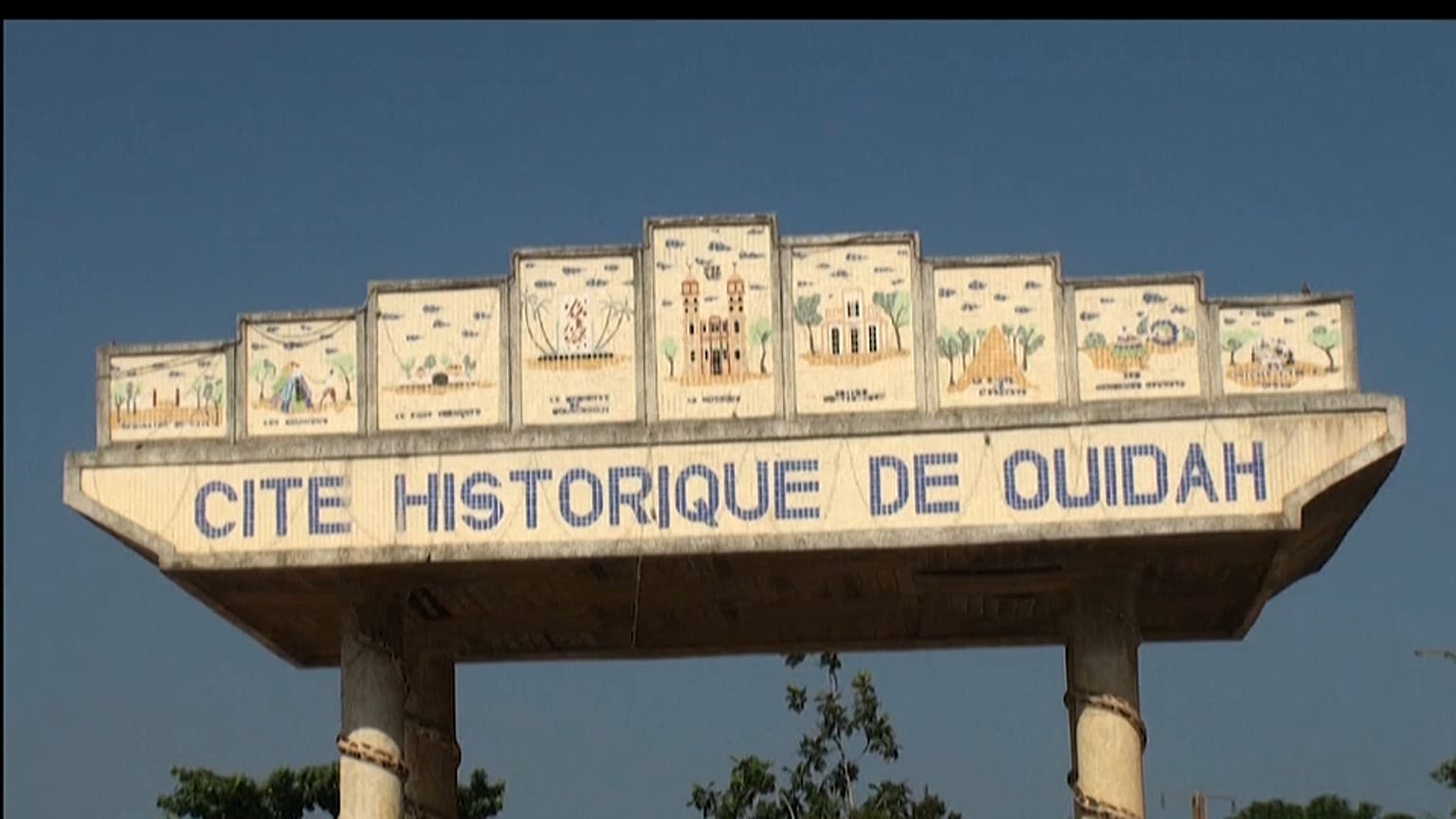 Benim restaura marco histórico do tráfico de escravos